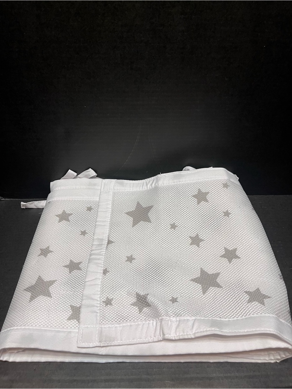 BreathableBaby Mesh Crib Liner 💕 in the pattern Starlight hard to find rare baby